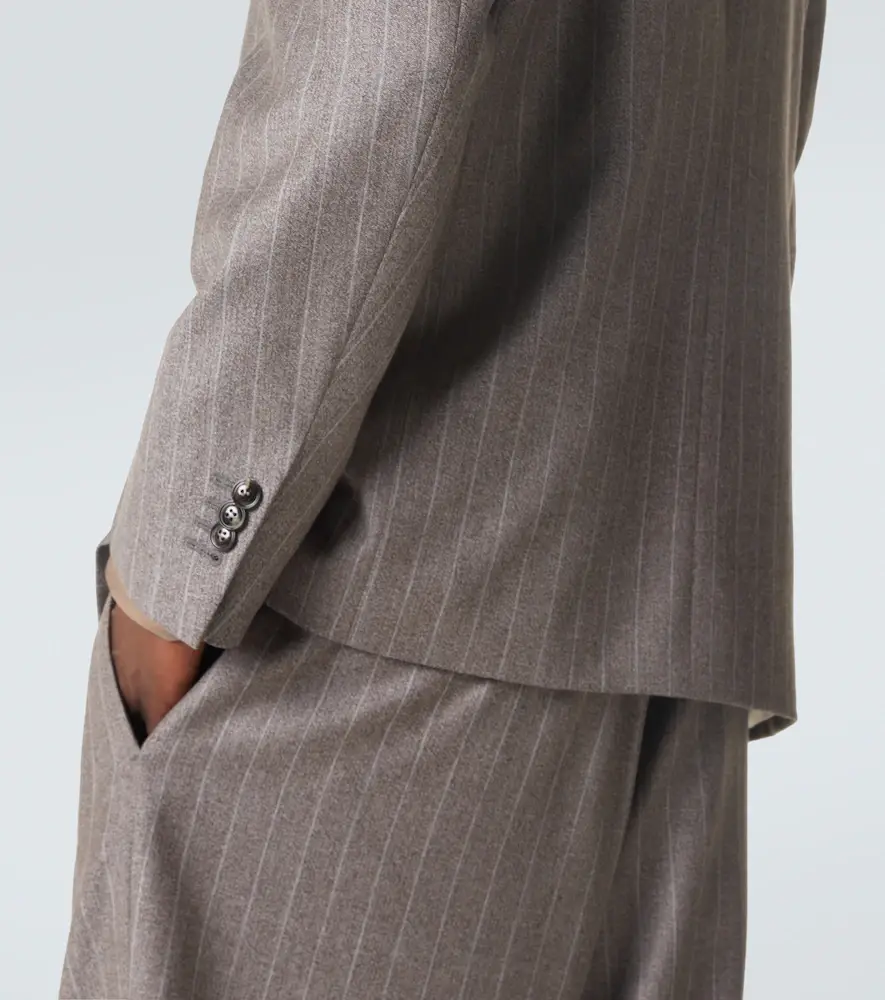 Giorgio Armani Pinstripe virgin wool suit | Thumbnail 7