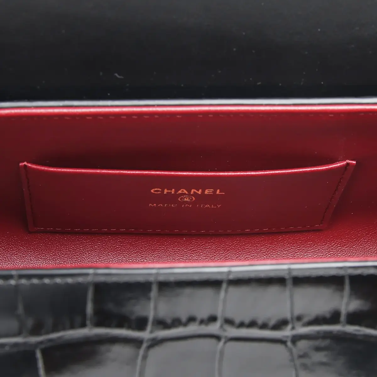 Chanel Chanel Barrel Clutch Bag with Chain Black Croc Embossed Calfskin Gold Hardware | Thumbnail 9