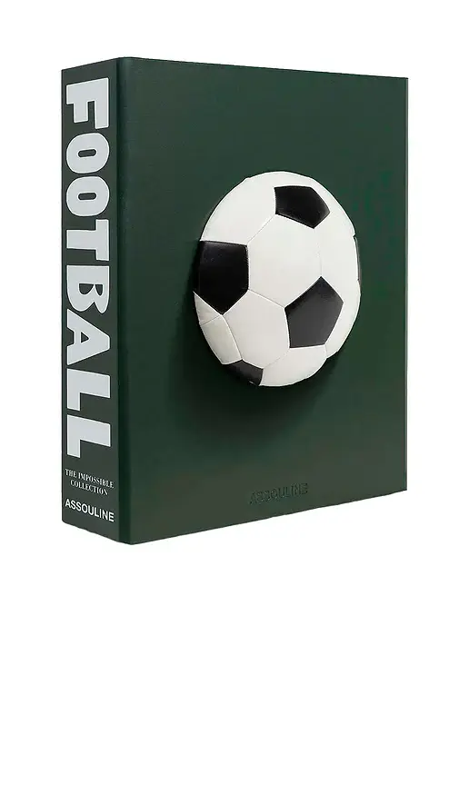 ASSOULINE Football The Impossible Collection: 100 Moments From The Beautiful Game | Thumbnail 7