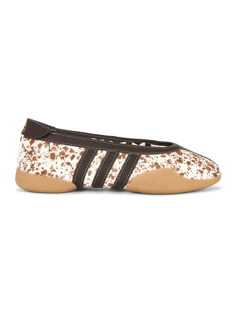 Taekwondo Mei Ballet Sneaker