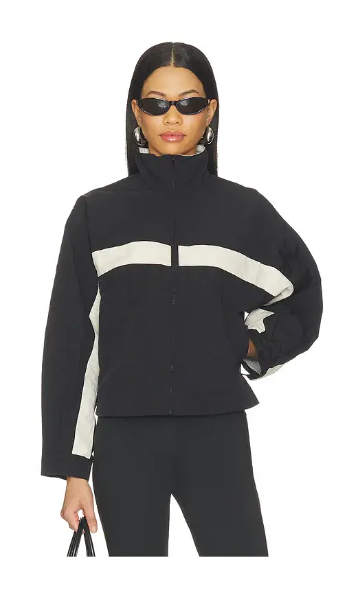 LIONESS Essential Windbreaker | Image 1 LIONESS Essential Windbreaker | Image 1