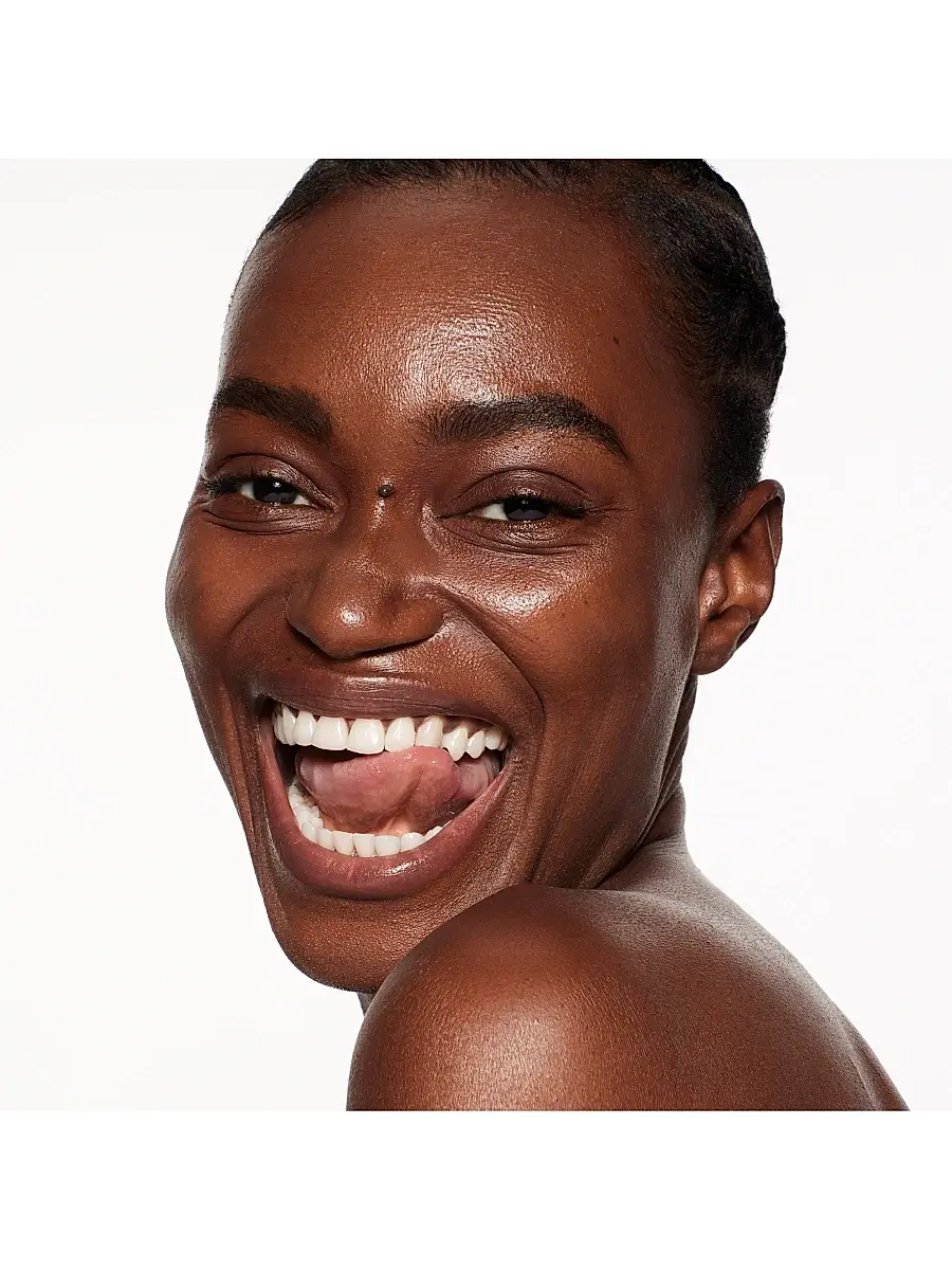 Shiseido Women's Revitalessence Skin Glow Foundation SPF 30 | Thumbnail 4