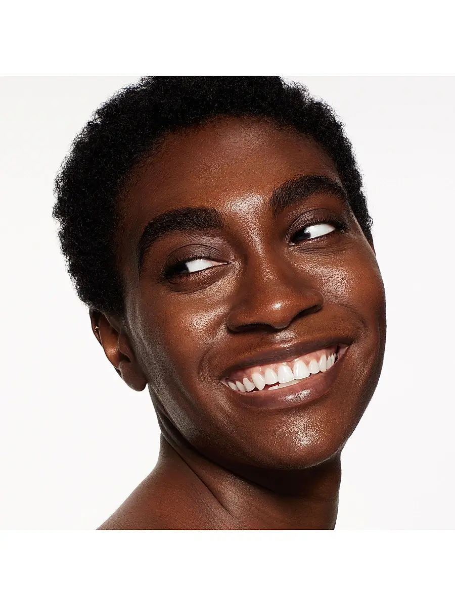 Shiseido Women's Revitalessence Skin Glow Foundation SPF 30 | Thumbnail 4