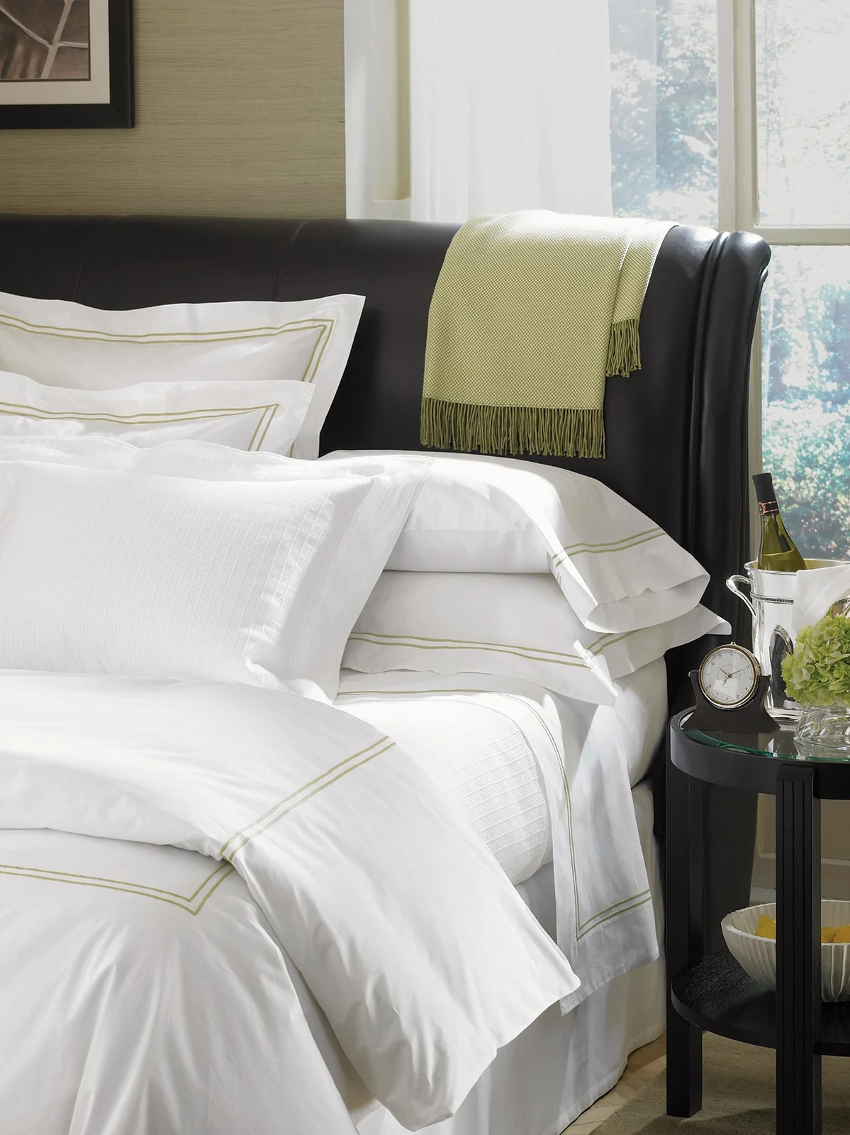 Sferra Grande Hotel Duvet Cover & Sham Collection - White Fern