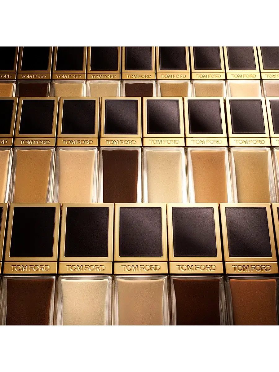 Tom Ford Women's Architecture Radiance Hydrating Foundation