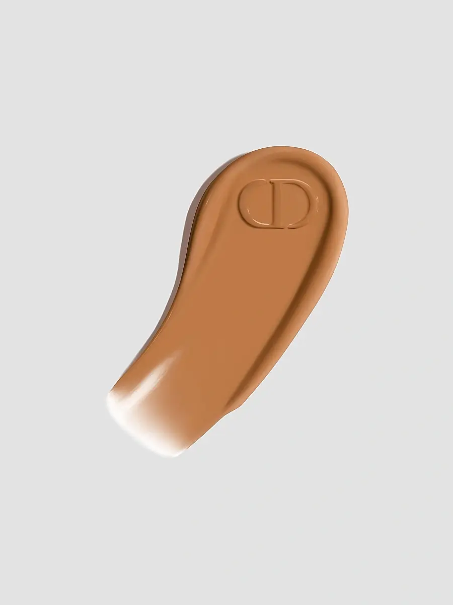 Dior Forever Skin Wear Foundation | Thumbnail 2 Dior Forever Skin Wear Foundation | Thumbnail 2