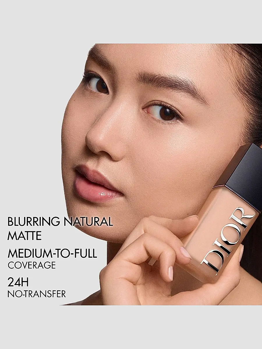 Dior Forever Skin Wear Foundation | Thumbnail 2 Dior Forever Skin Wear Foundation | Thumbnail 2