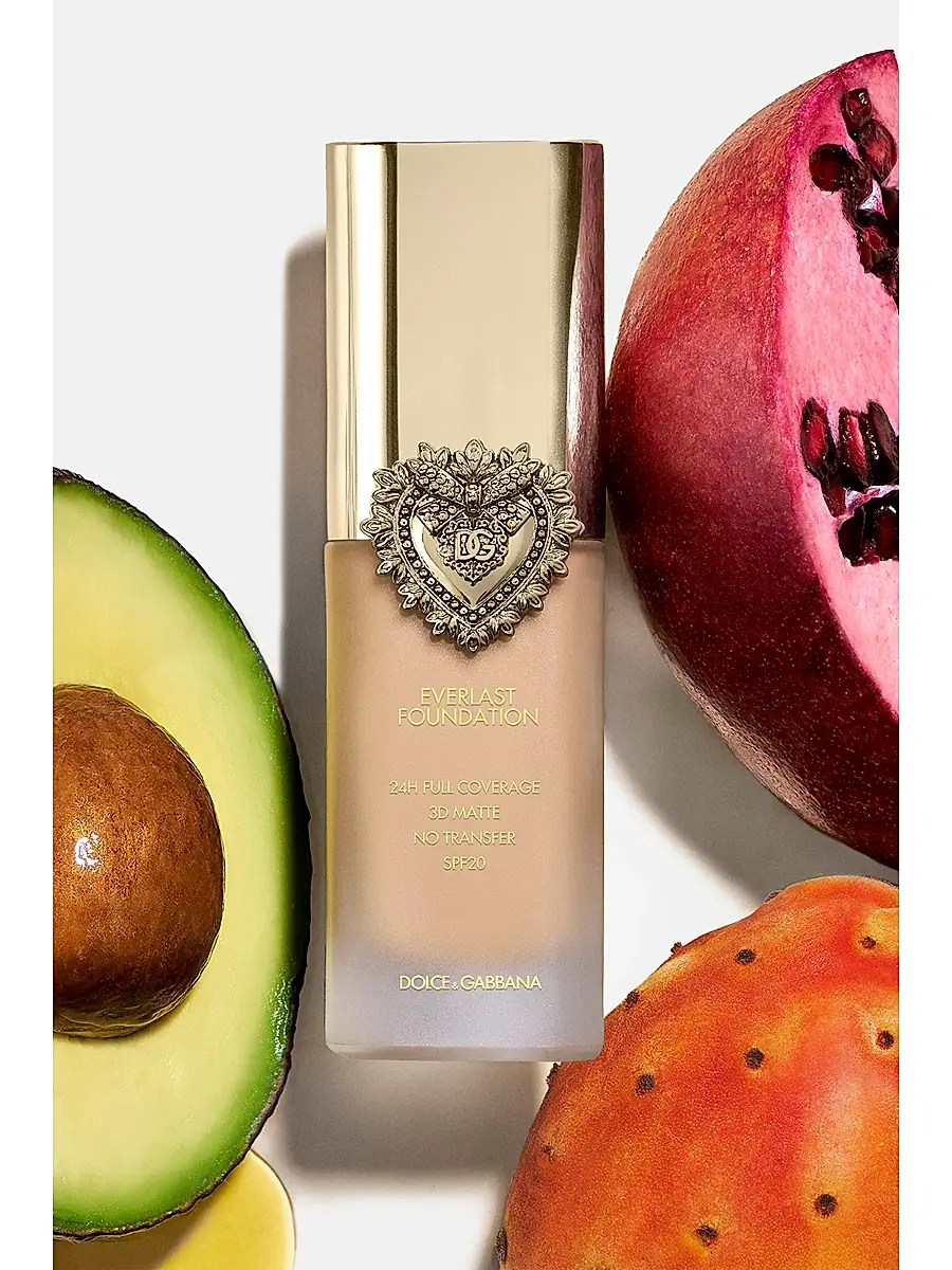 Dolce & Gabbana Women's Everlast Foundation | Image 1 Dolce & Gabbana Women's Everlast Foundation | Image 1