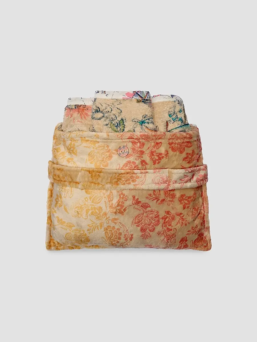Johnny Was Marina Print Travel Blanket | Thumbnail 6 Johnny Was Marina Print Travel Blanket | Thumbnail 6