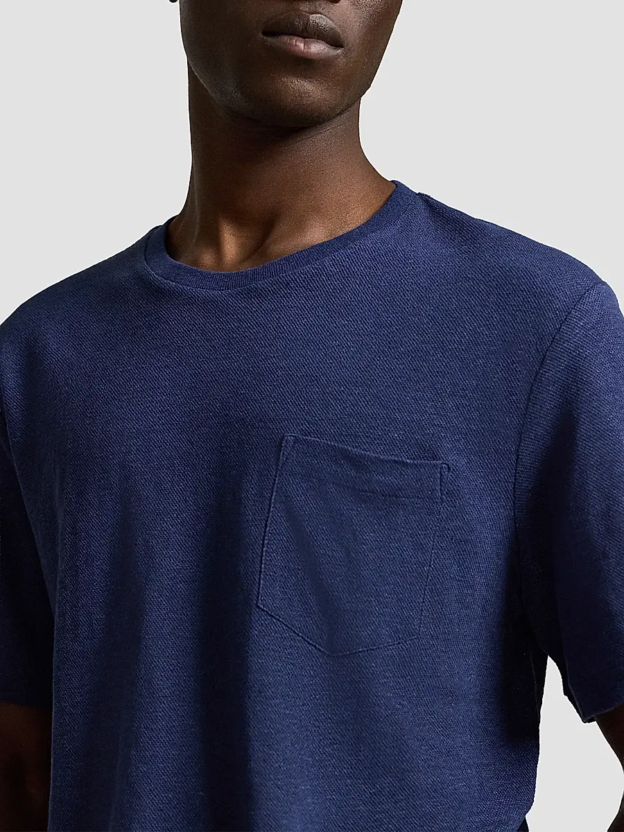 Polo Ralph Lauren Men's Standard-Fit Linen Mesh T-Shirt | Thumbnail 5 Polo Ralph Lauren Men's Standard-Fit Linen Mesh T-Shirt | Thumbnail 5