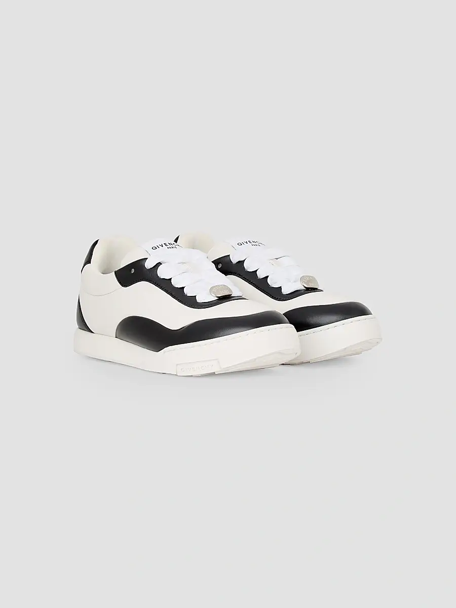 Givenchy Women's Puffy Yard Sneakers in Nappa Leather - White Black | Thumbnail 2 Givenchy Women's Puffy Yard Sneakers in Nappa Leather - White Black | Thumbnail 2