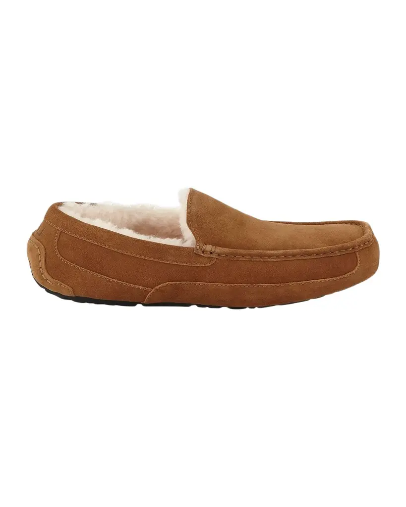 UGG Men's Ascot Suede Slippers | Image 1 UGG Men's Ascot Suede Slippers | Image 1
