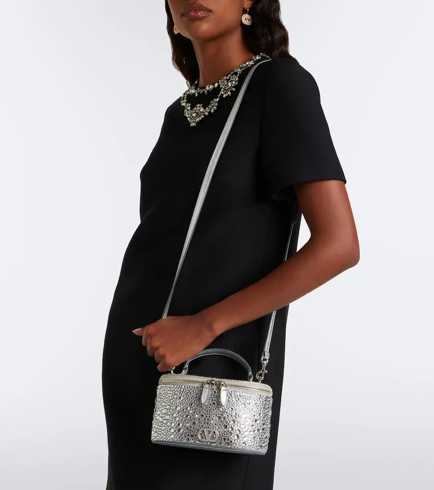 Valentino Garavani VLogo Small embellished vanity bag | Thumbnail 6