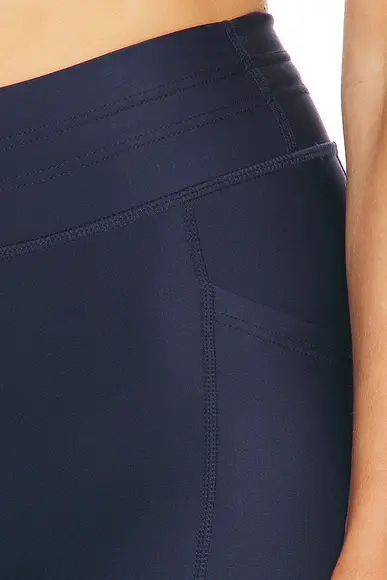 The Upside Salvador 25 Midi Legging | Thumbnail 6 The Upside Salvador 25 Midi Legging | Thumbnail 6
