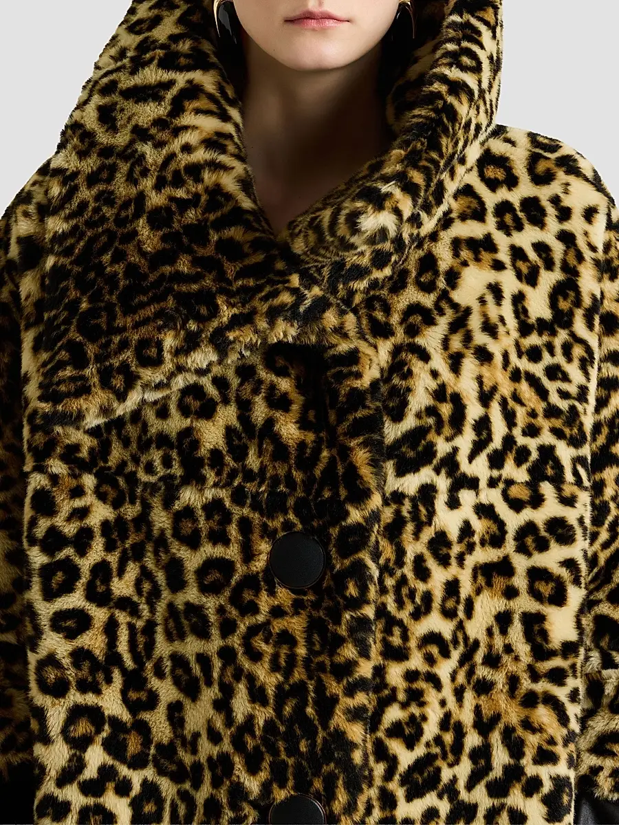 Givenchy Women's Long Coat in Leopard Print - Beige Camel | Thumbnail 7 Givenchy Women's Long Coat in Leopard Print - Beige Camel | Thumbnail 7