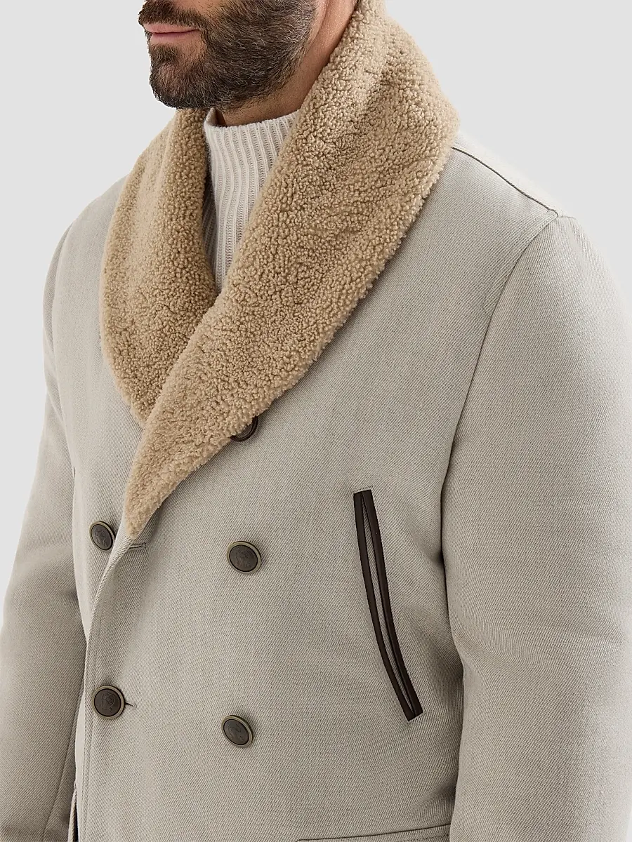 Brunello Cucinelli Men's Wool and Cashmere Cavalry Coat with Shearling Collar - Grey | Thumbnail 4 Brunello Cucinelli Men's Wool and Cashmere Cavalry Coat with Shearling Collar - Grey | Thumbnail 4