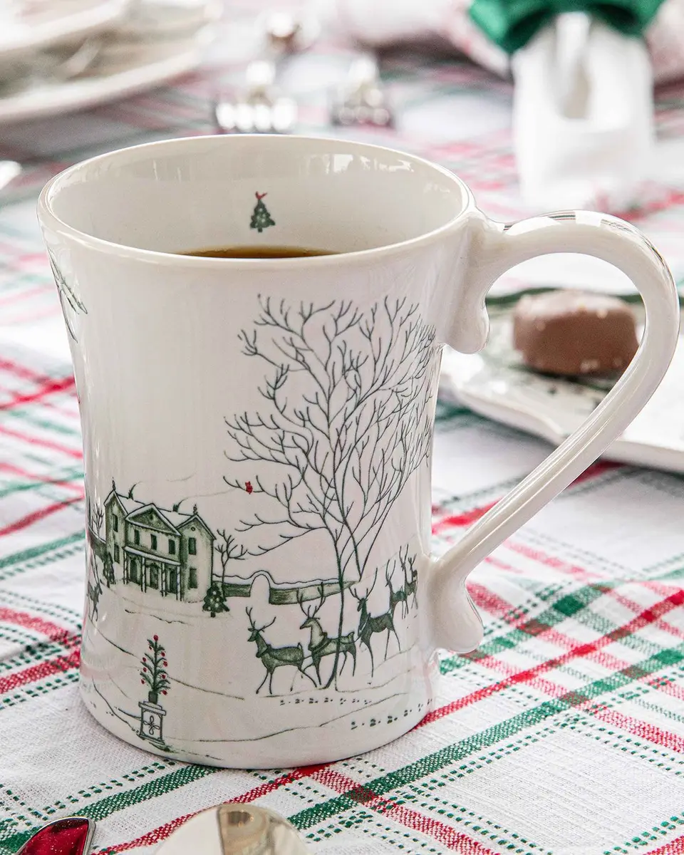 Juliska Country Estate Winter Frolic 16-Piece Dinnerware Set | Thumbnail 4