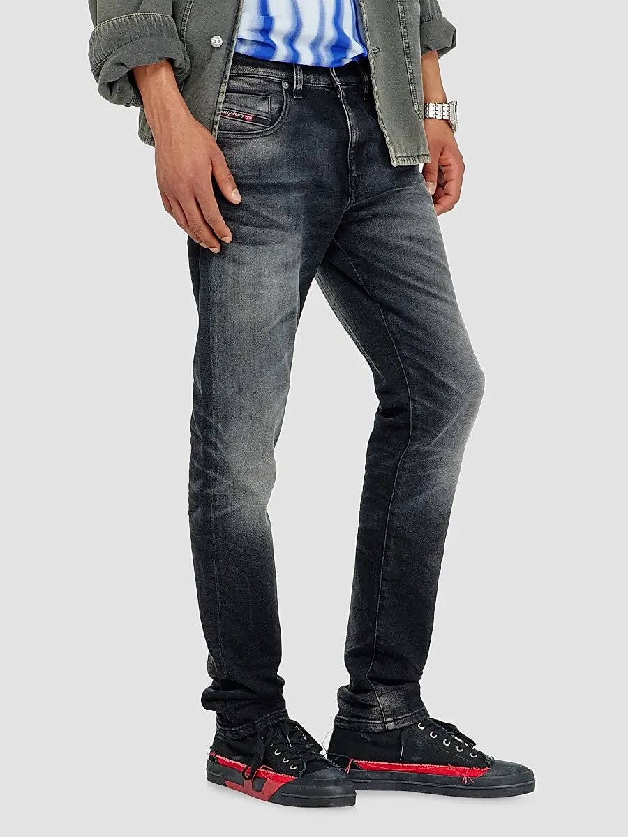 Diesel Men's 2019 Strukt Slim Jeans | Thumbnail 5 Diesel Men's 2019 Strukt Slim Jeans | Thumbnail 5