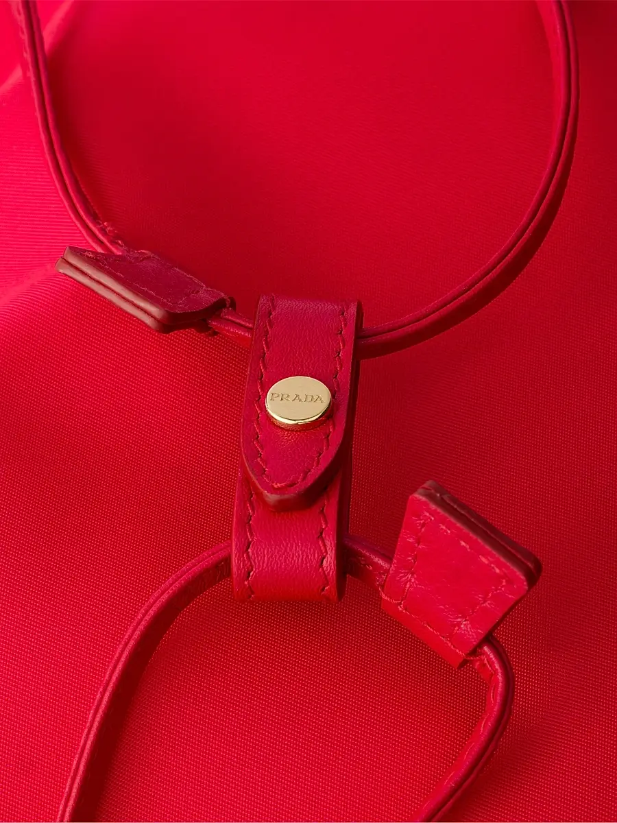 Prada Women's Wish Re-Nylon Pouch | Thumbnail 5