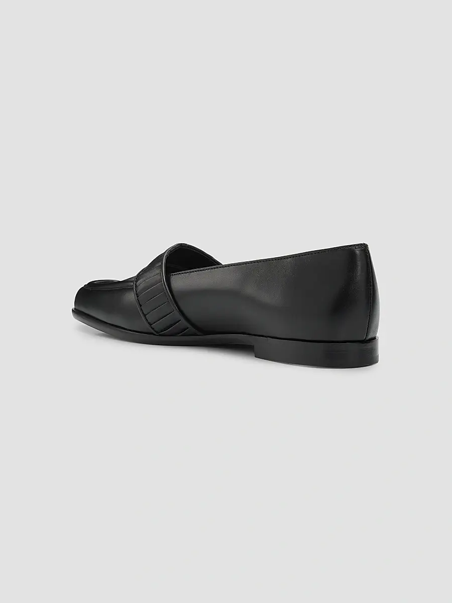 Manolo Blahnik Women's Minoffa Leather Loafers | Thumbnail 4 Manolo Blahnik Women's Minoffa Leather Loafers | Thumbnail 4