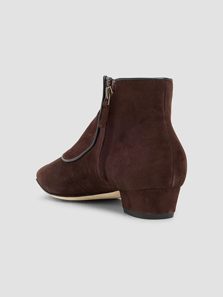 Manolo Blahnik Women's Hironu Suede Ankle Boots | Thumbnail 4 Manolo Blahnik Women's Hironu Suede Ankle Boots | Thumbnail 4