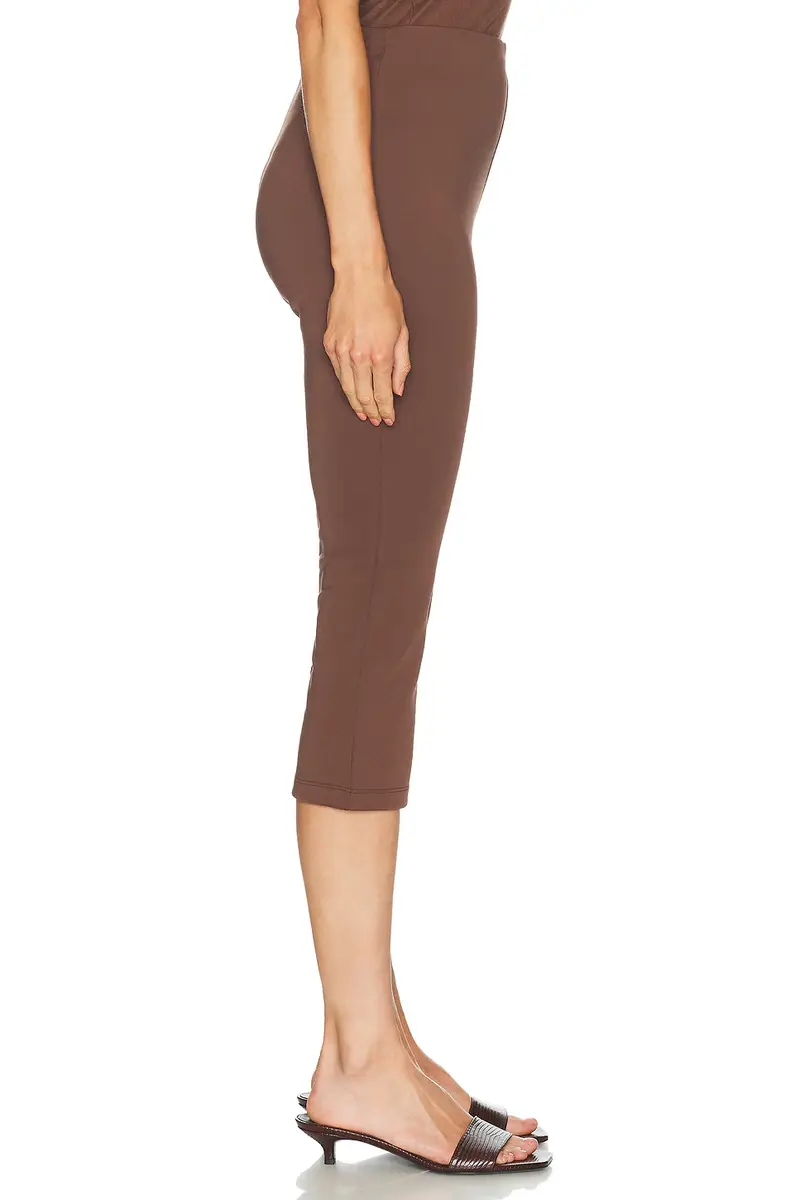 The Park Allison Capri Legging | Thumbnail 2 The Park Allison Capri Legging | Thumbnail 2