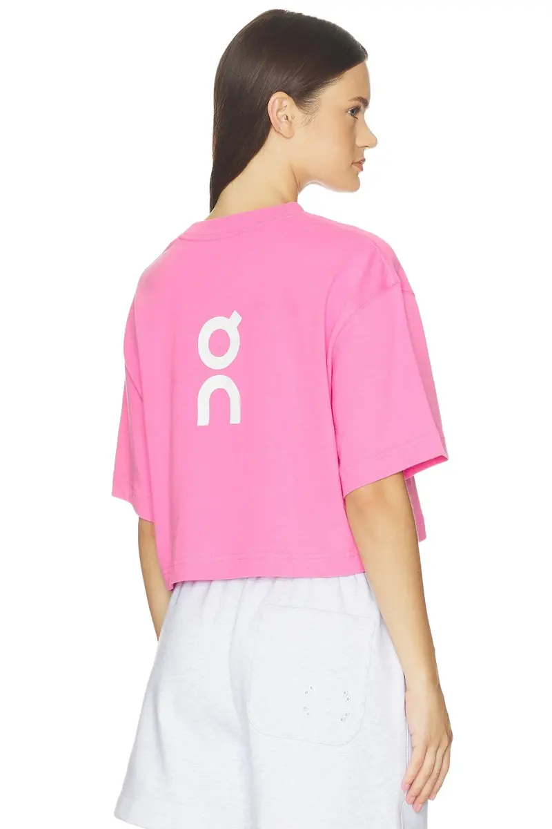 ON Club Boxy T