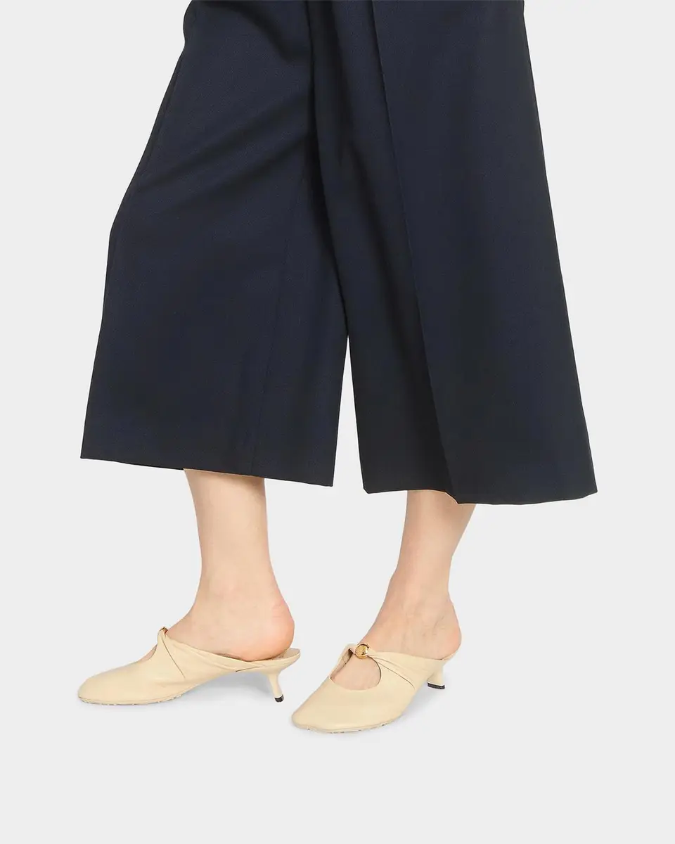 Loewe Pebble Soft Leather Mules | Thumbnail 2 Loewe Pebble Soft Leather Mules | Thumbnail 2