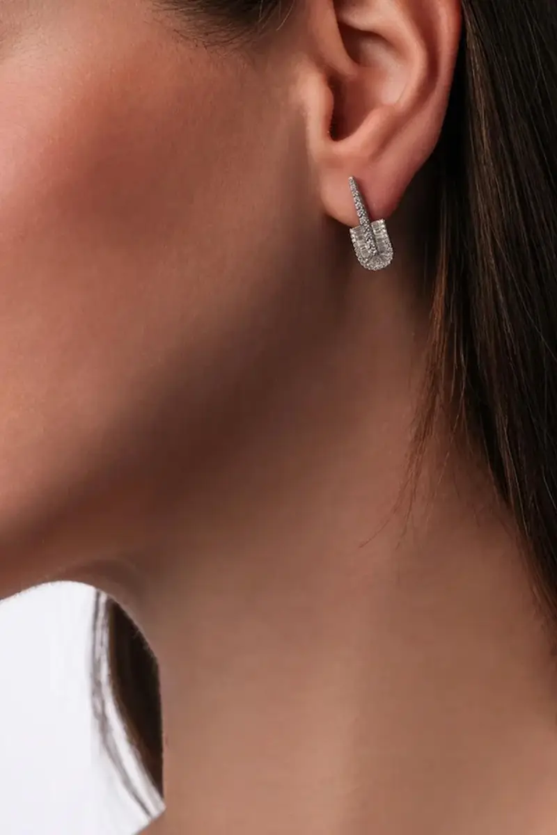 U LOS ANGELES Diamond Baguette U Drop Earrings | Thumbnail 2 U LOS ANGELES Diamond Baguette U Drop Earrings | Thumbnail 2