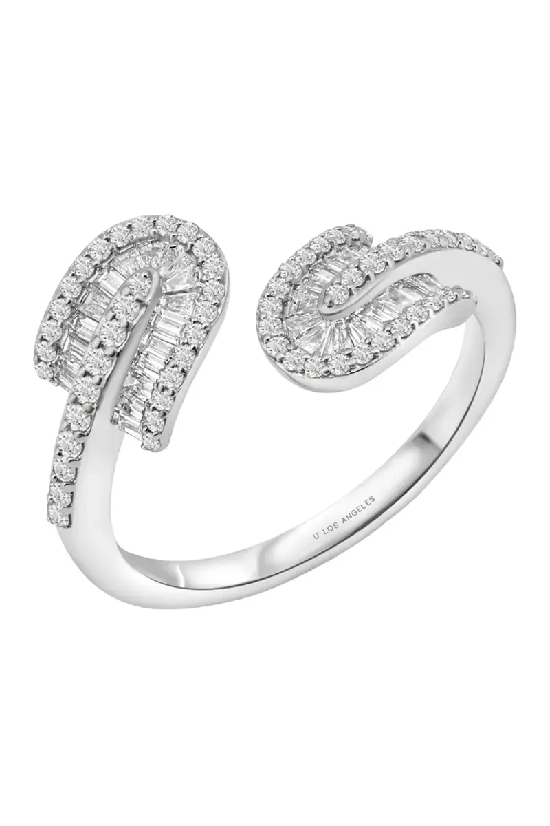 U LOS ANGELES Diamond Baguette U Duo Twist Ring | Image 1 U LOS ANGELES Diamond Baguette U Duo Twist Ring | Image 1