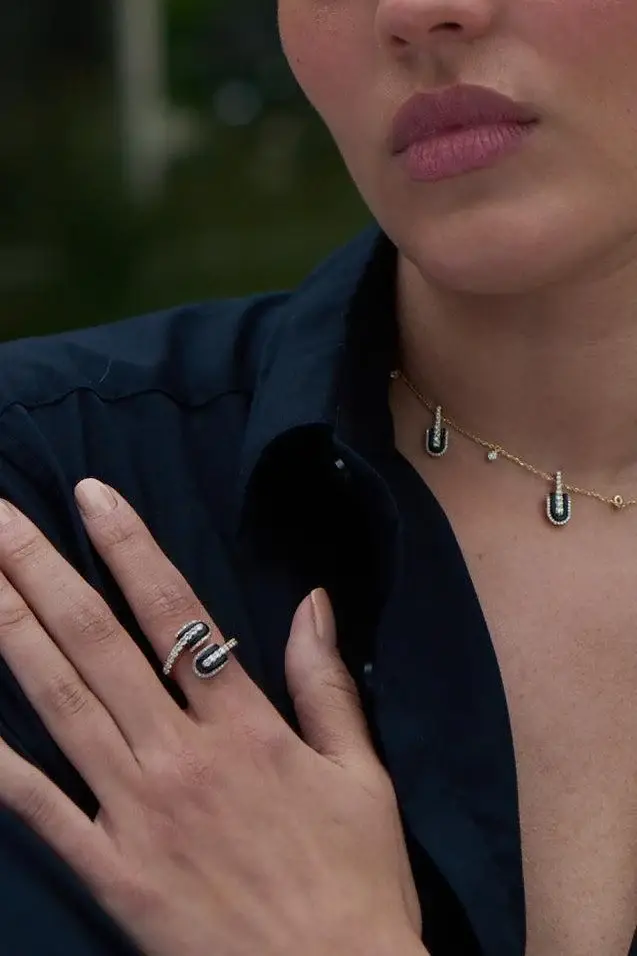 U LOS ANGELES Diamond Onyx U Duo Maxi Ring | Thumbnail 2 U LOS ANGELES Diamond Onyx U Duo Maxi Ring | Thumbnail 2