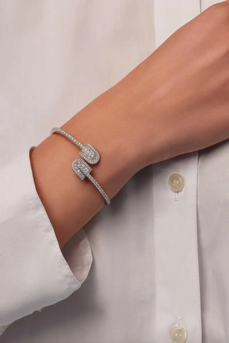 U LOS ANGELES Diamond U Duo Mini Baguette Bracelet | Thumbnail 2 U LOS ANGELES Diamond U Duo Mini Baguette Bracelet | Thumbnail 2