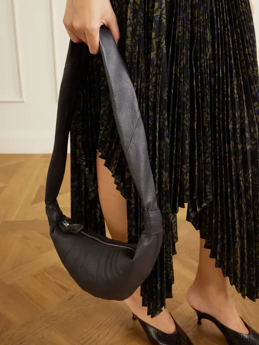 Lemaire Croissant Small Paneled Textured-leather Shoulder Bag | Thumbnail 2 Lemaire Croissant Small Paneled Textured-leather Shoulder Bag | Thumbnail 2