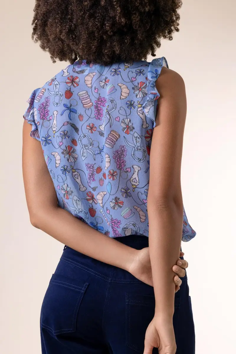 MAISON COMMON Perfume Print Sleeveless Blouse | Thumbnail 4 MAISON COMMON Perfume Print Sleeveless Blouse | Thumbnail 4