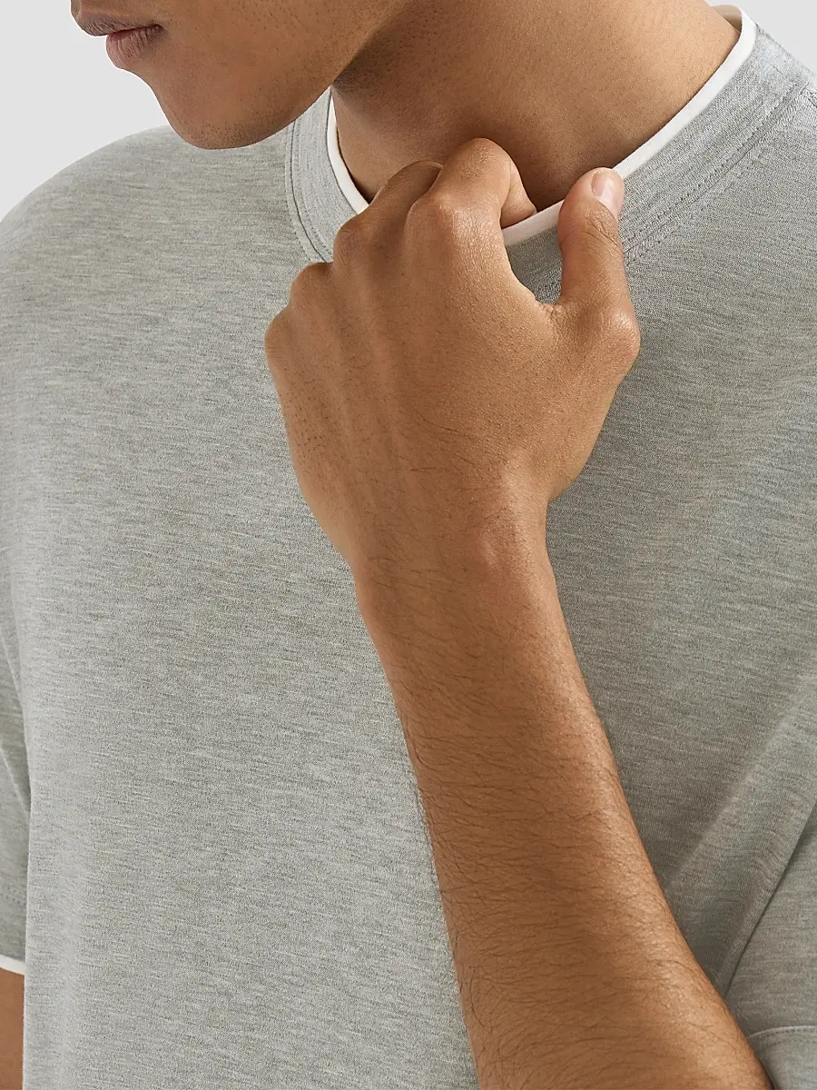 Brunello Cucinelli Men's Silk and Cotton Lightweight Jersey Crew-Neck T Shirt | Thumbnail 5 Brunello Cucinelli Men's Silk and Cotton Lightweight Jersey Crew-Neck T Shirt | Thumbnail 5