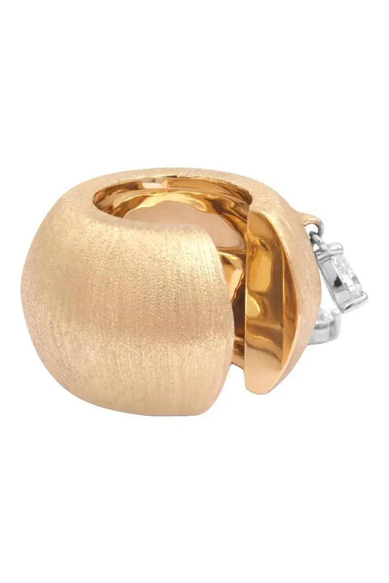Rainbow K Diamond Pampille Dune Earcuff | Thumbnail 2 Rainbow K Diamond Pampille Dune Earcuff | Thumbnail 2