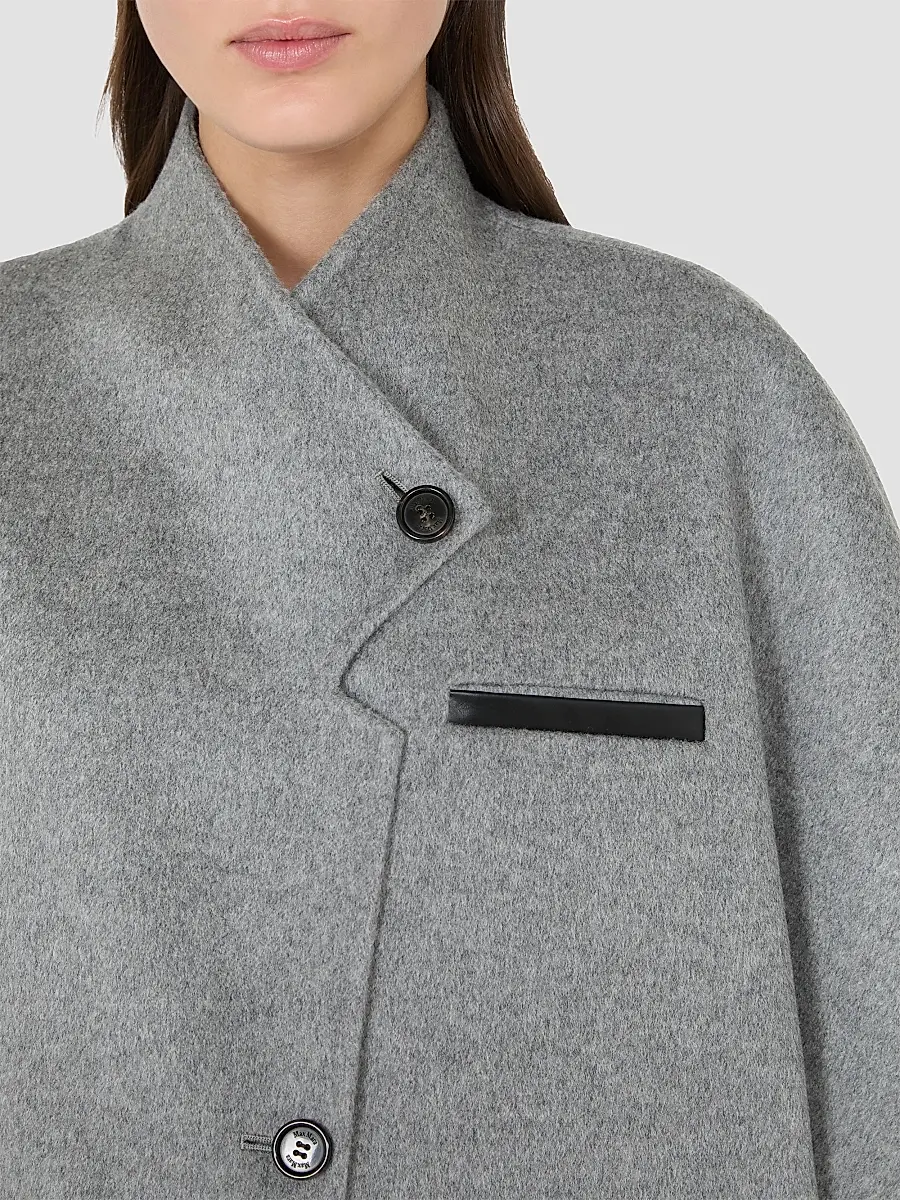 Max Mara Women's Lightweight Cashmere Cape | Thumbnail 5 Max Mara Women's Lightweight Cashmere Cape | Thumbnail 5