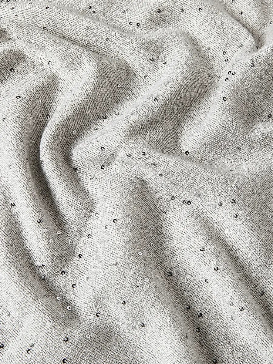 Brunello Cucinelli Women's Cashmere And Silk Diamond Yarn Scarf | Thumbnail 3