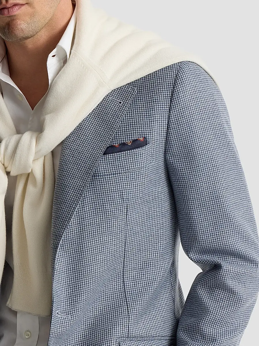 Brunello Cucinelli Men's Silk Pocket Square with Medallion Design - Navy Blue | Thumbnail 2 Brunello Cucinelli Men's Silk Pocket Square with Medallion Design - Navy Blue | Thumbnail 2