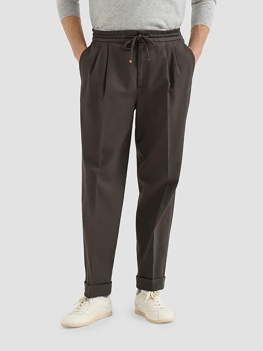Brunello Cucinelli Men's Cotton Gabardine Trousers with Drawstring and Double Pleats - Brown | Thumbnail 2 Brunello Cucinelli Men's Cotton Gabardine Trousers with Drawstring and Double Pleats - Brown | Thumbnail 2