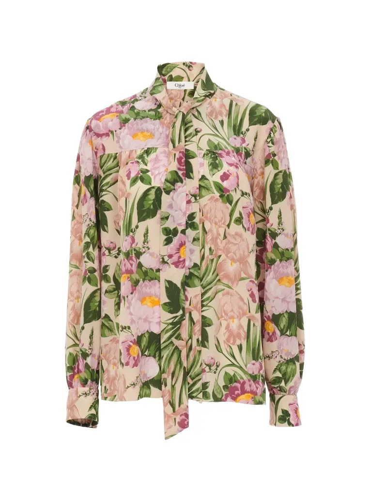 Chloé Maxi gathered lavallière blouse in crêpe de chine | Image 1 Chloé Maxi gathered lavallière blouse in crêpe de chine | Image 1