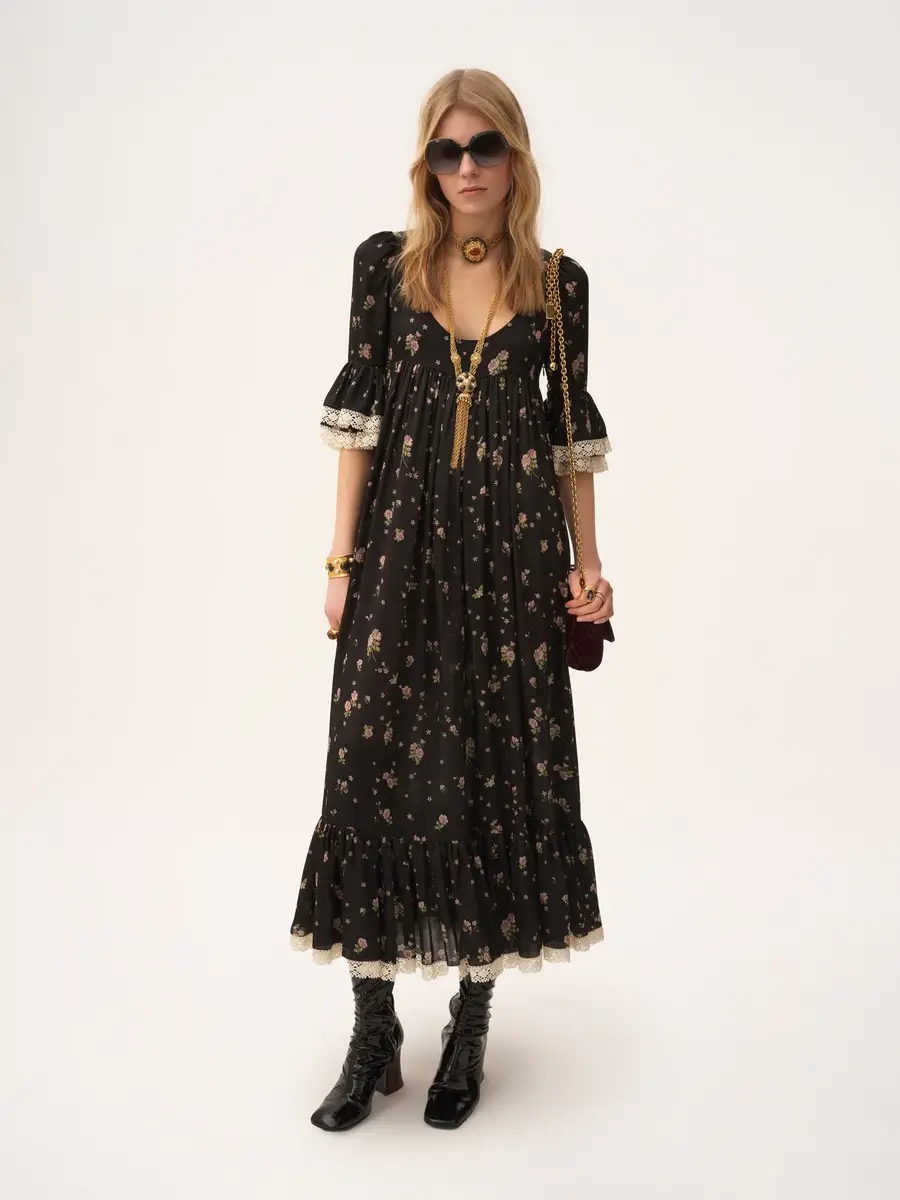 Chloé Scoop-neck midi dress in silk charmeuse & lace | Thumbnail 3