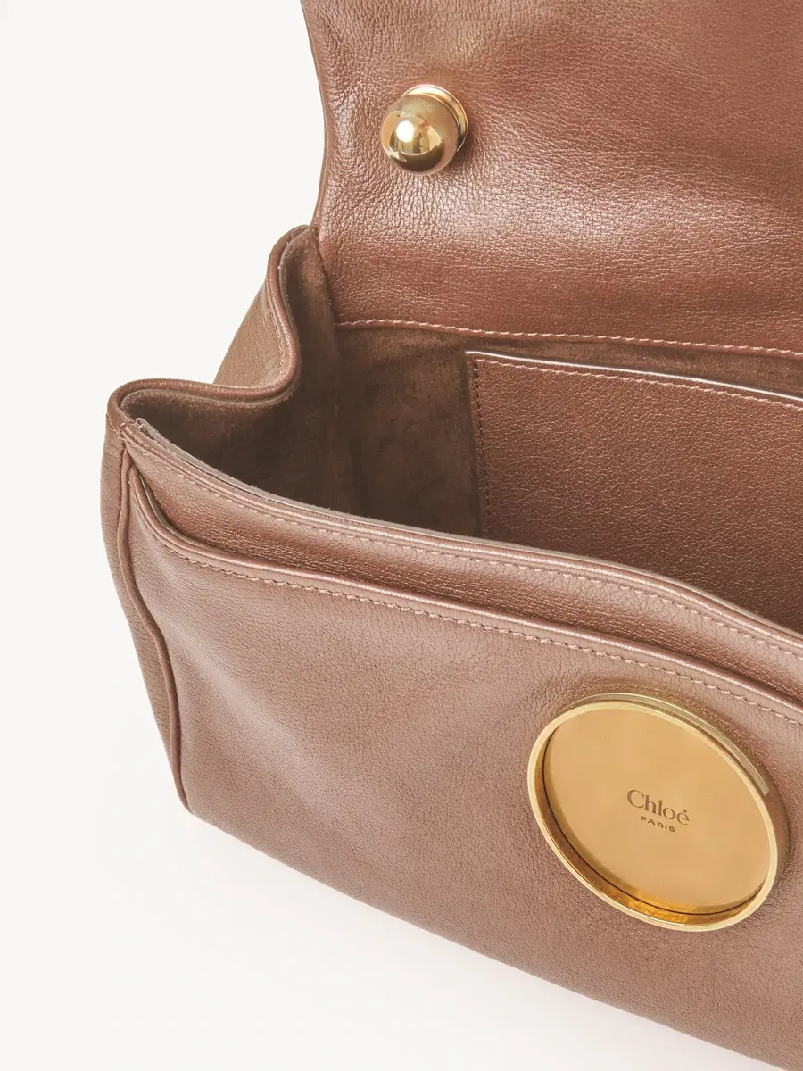 Chloé Chloé Heritage shoulder bag in grained leather | Thumbnail 6 Chloé Chloé Heritage shoulder bag in grained leather | Thumbnail 6