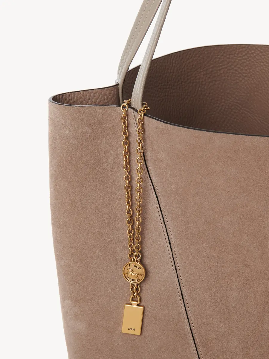 Chloé Large Chloé Spin tote bag in suede leather | Thumbnail 7 Chloé Large Chloé Spin tote bag in suede leather | Thumbnail 7