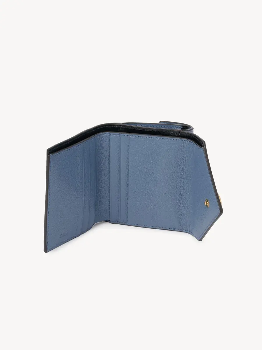 Chloé Small Envelope tri-fold in grained leather | Thumbnail 5 Chloé Small Envelope tri-fold in grained leather | Thumbnail 5