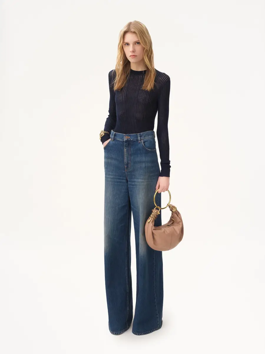 Chloé Small Snake Bracelet Hobo bag in grained leather | Thumbnail 9 Chloé Small Snake Bracelet Hobo bag in grained leather | Thumbnail 9