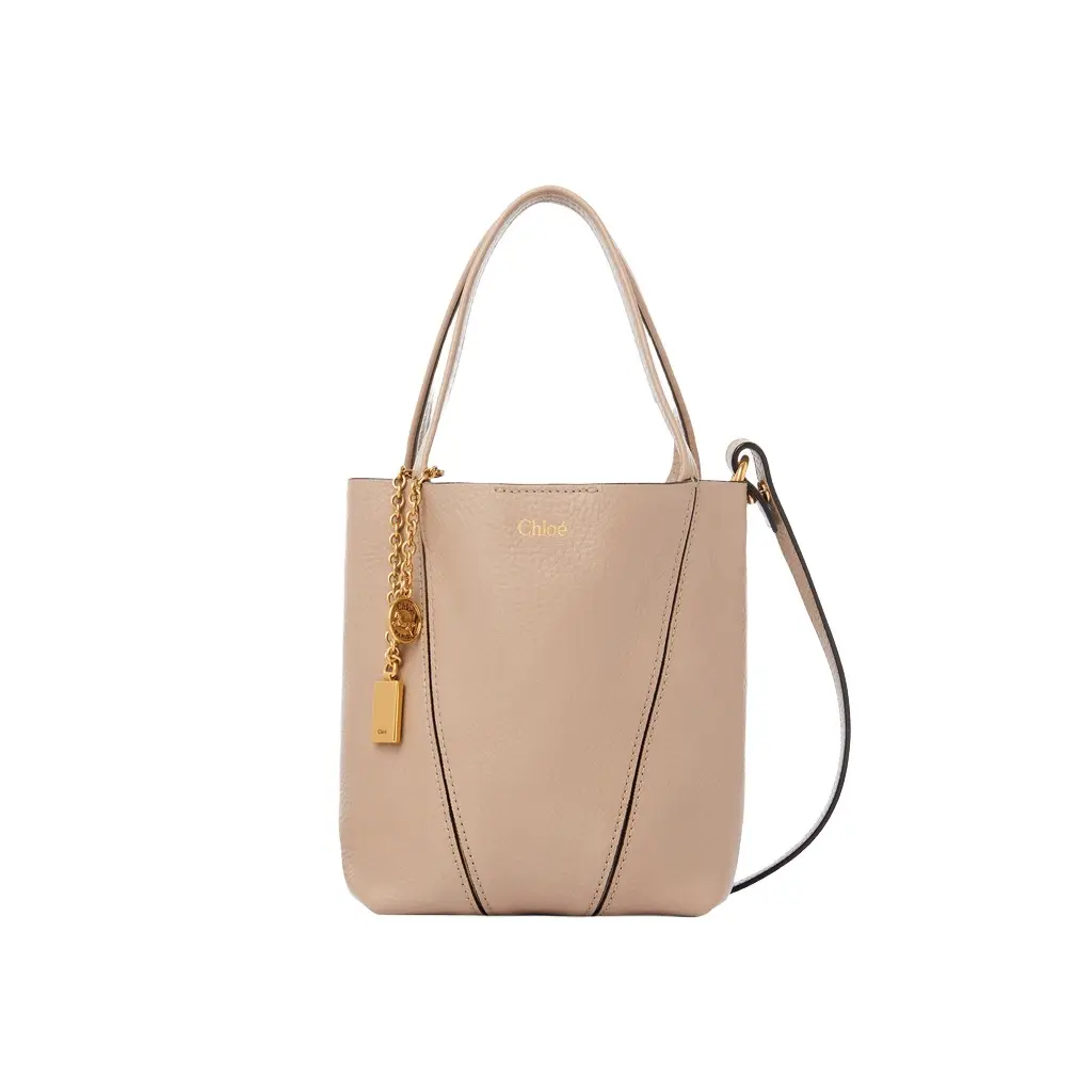 Chloé Small Chloé Spin tote bag in grained leather | Image 1 Chloé Small Chloé Spin tote bag in grained leather | Image 1