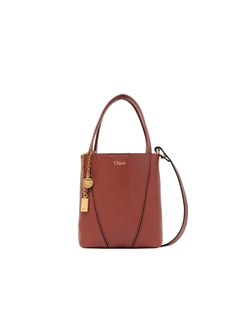 Chloé Small Chloé Spin tote bag in grained leather | Image 1 Chloé Small Chloé Spin tote bag in grained leather | Image 1