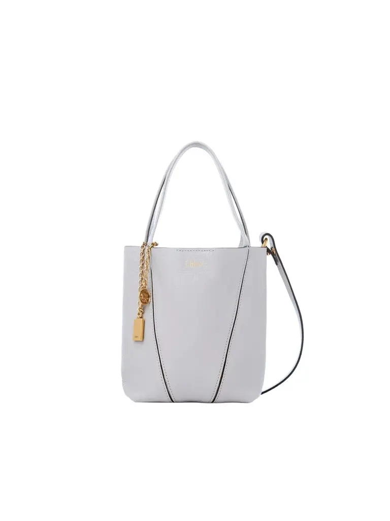 Chloé Small Chloé Spin tote bag in grained leather | Image 1 Chloé Small Chloé Spin tote bag in grained leather | Image 1
