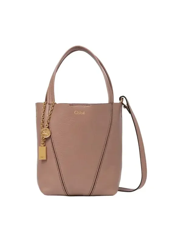 Chloé Small Chloé Spin tote bag in grained leather